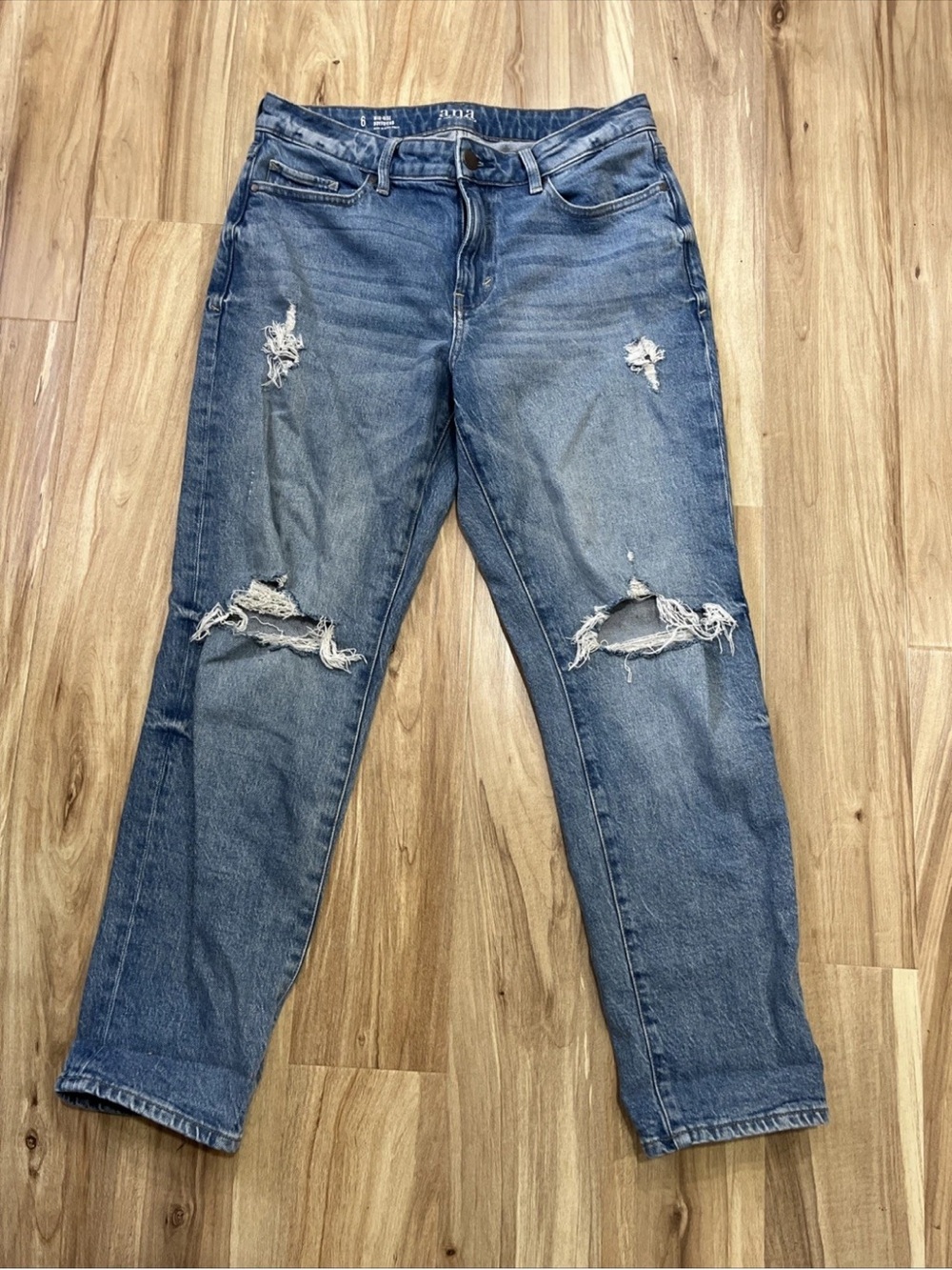 a.n.a Distressed Boyfriend Jeans in Blue